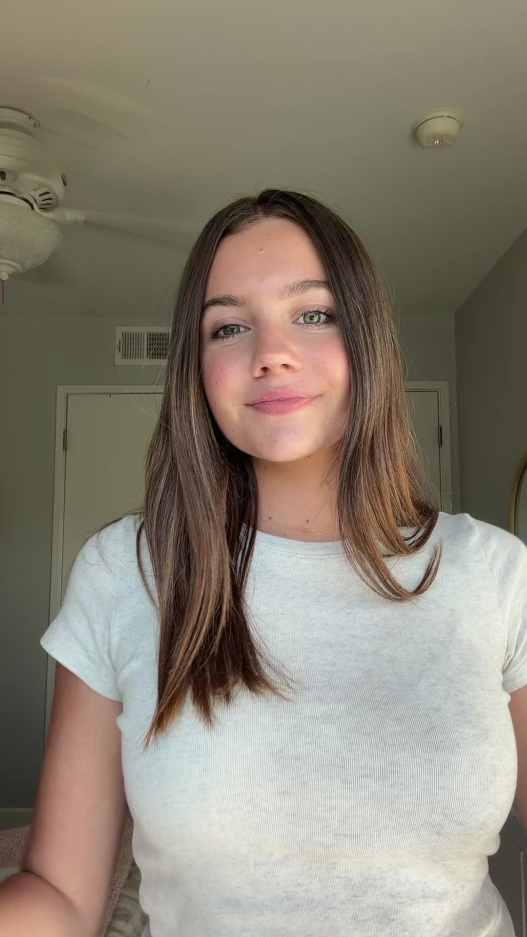 @BECCA🌸✨