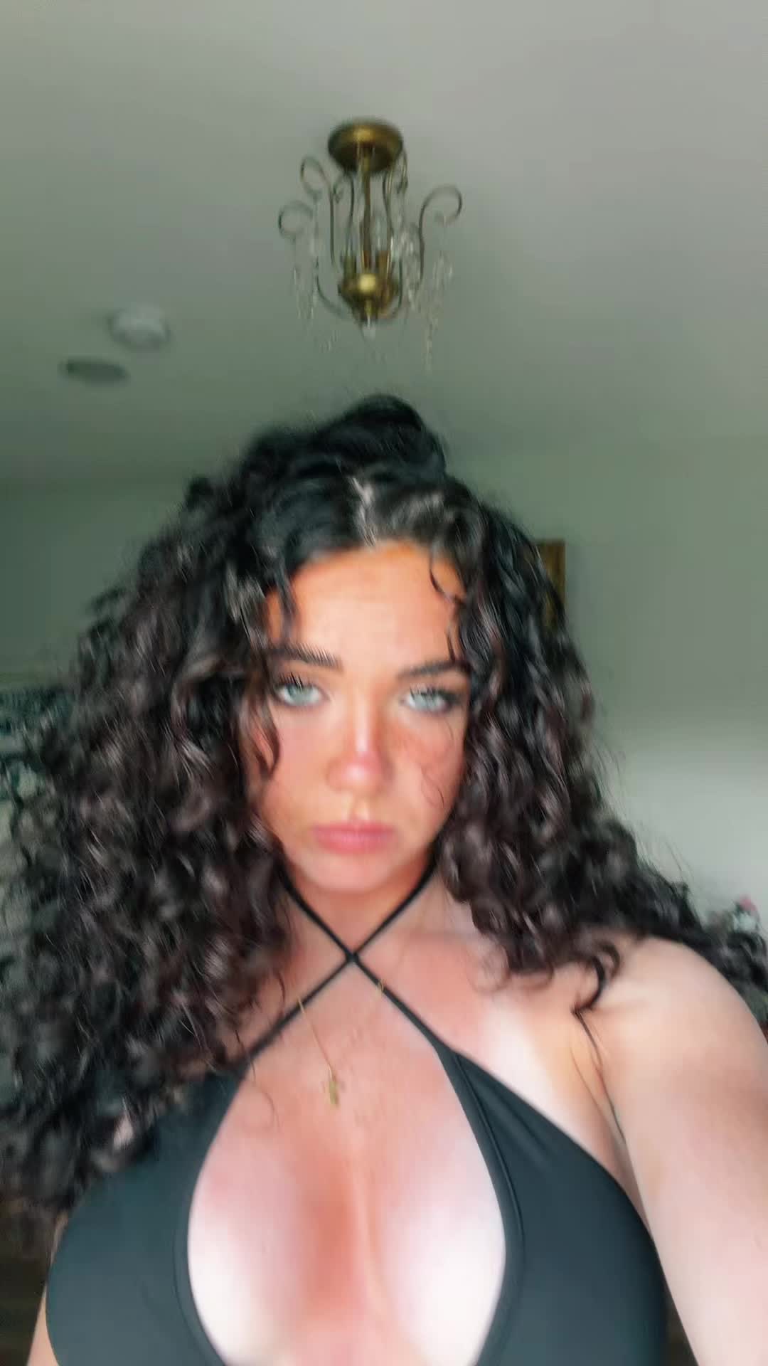 @Ri💋💋