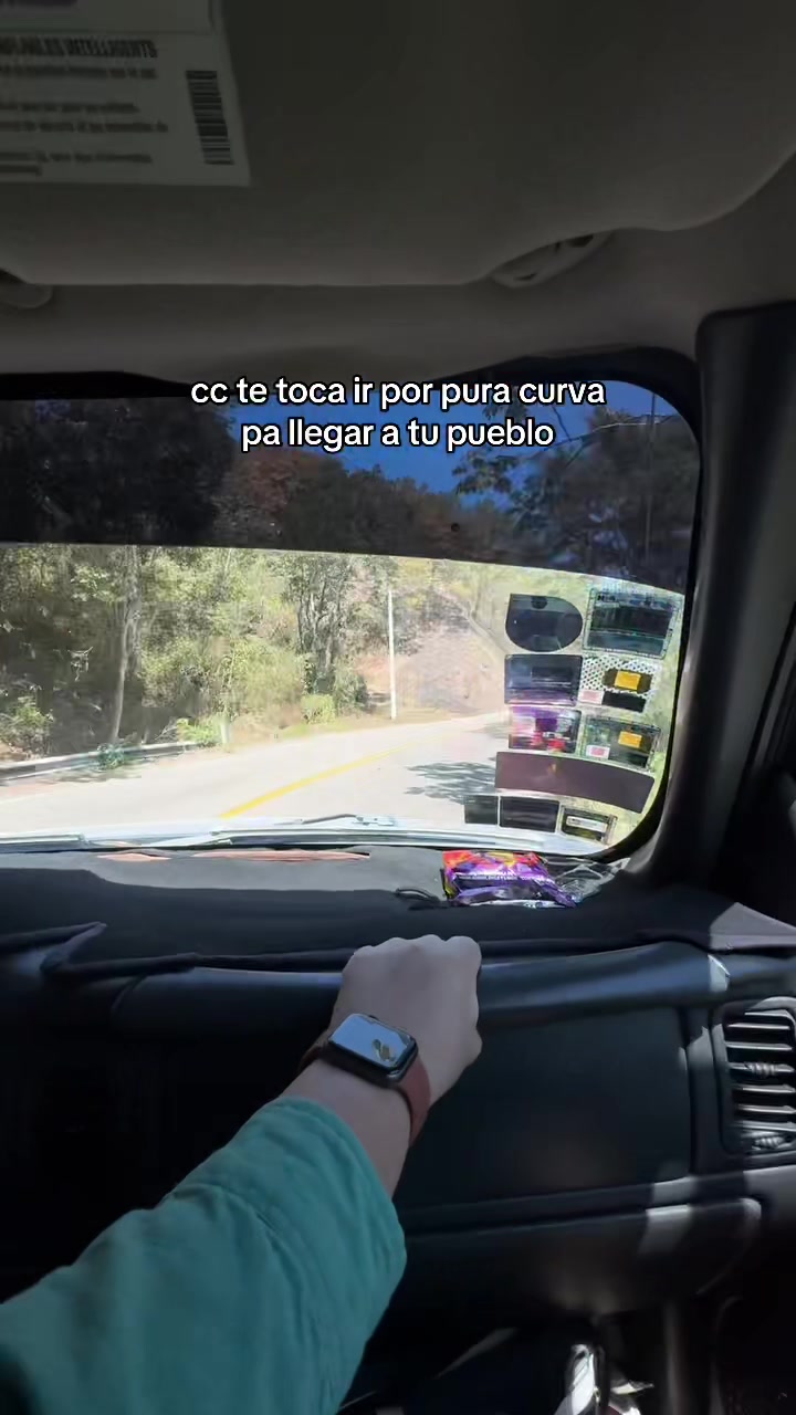 @Anahi