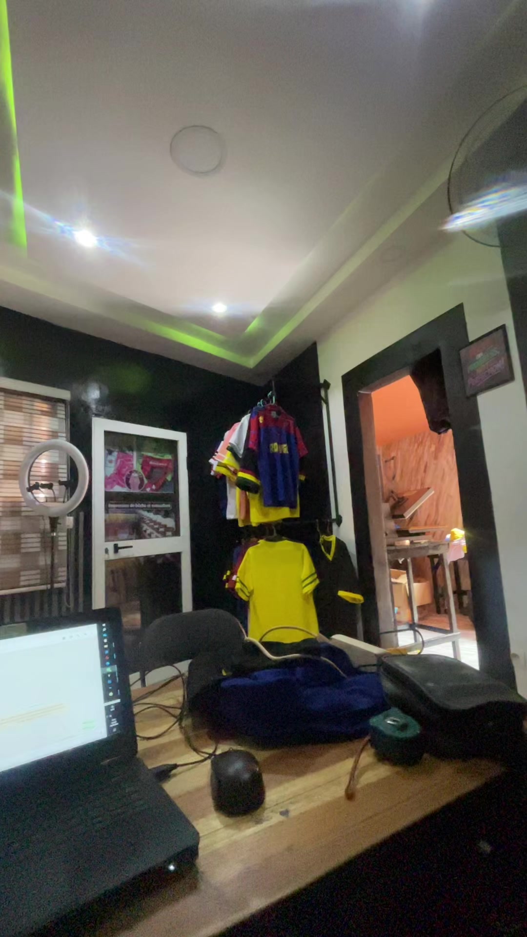 @Maison LOUKIMAN