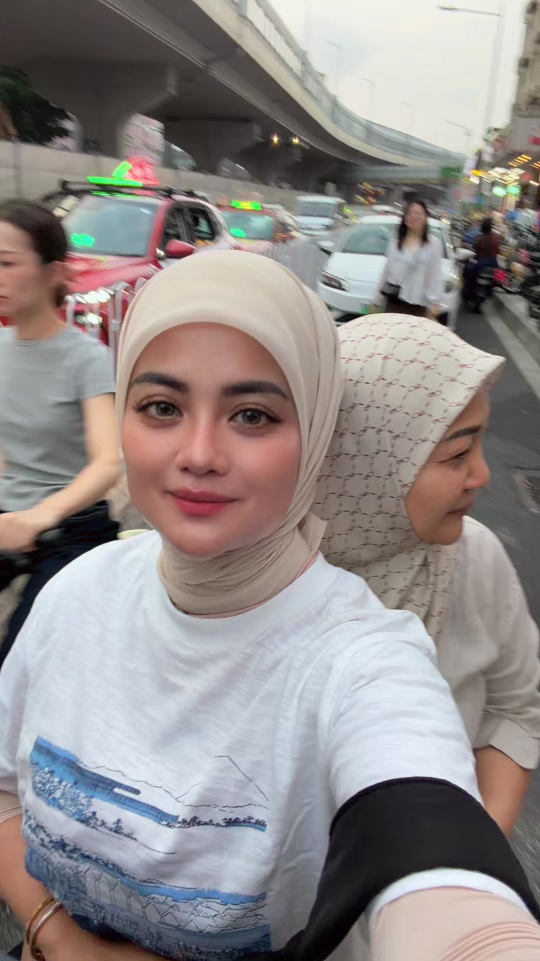 @azilah azi