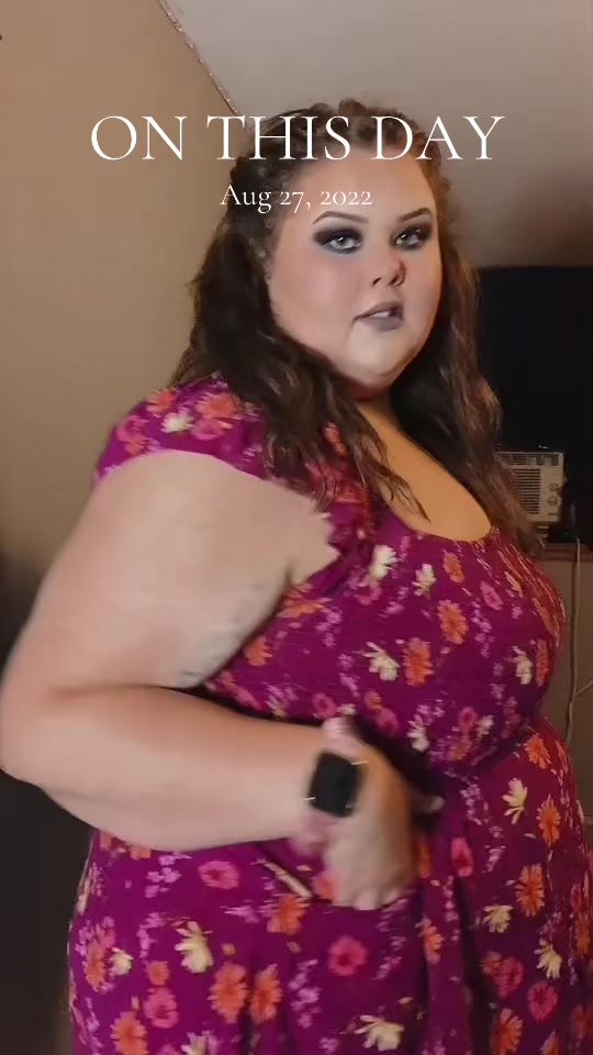 @Queensizebeauty ♡