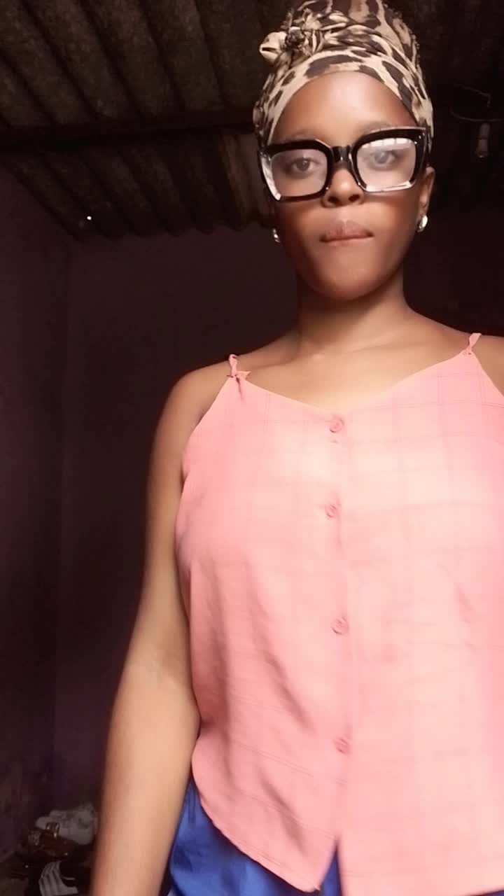 @Juliana André 🦋