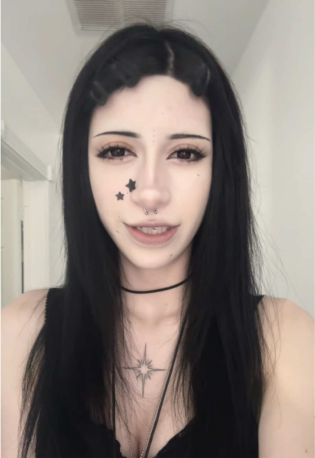 @☠︎