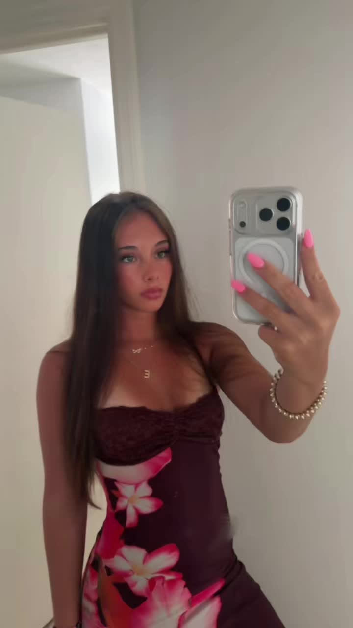 @Eva🤍