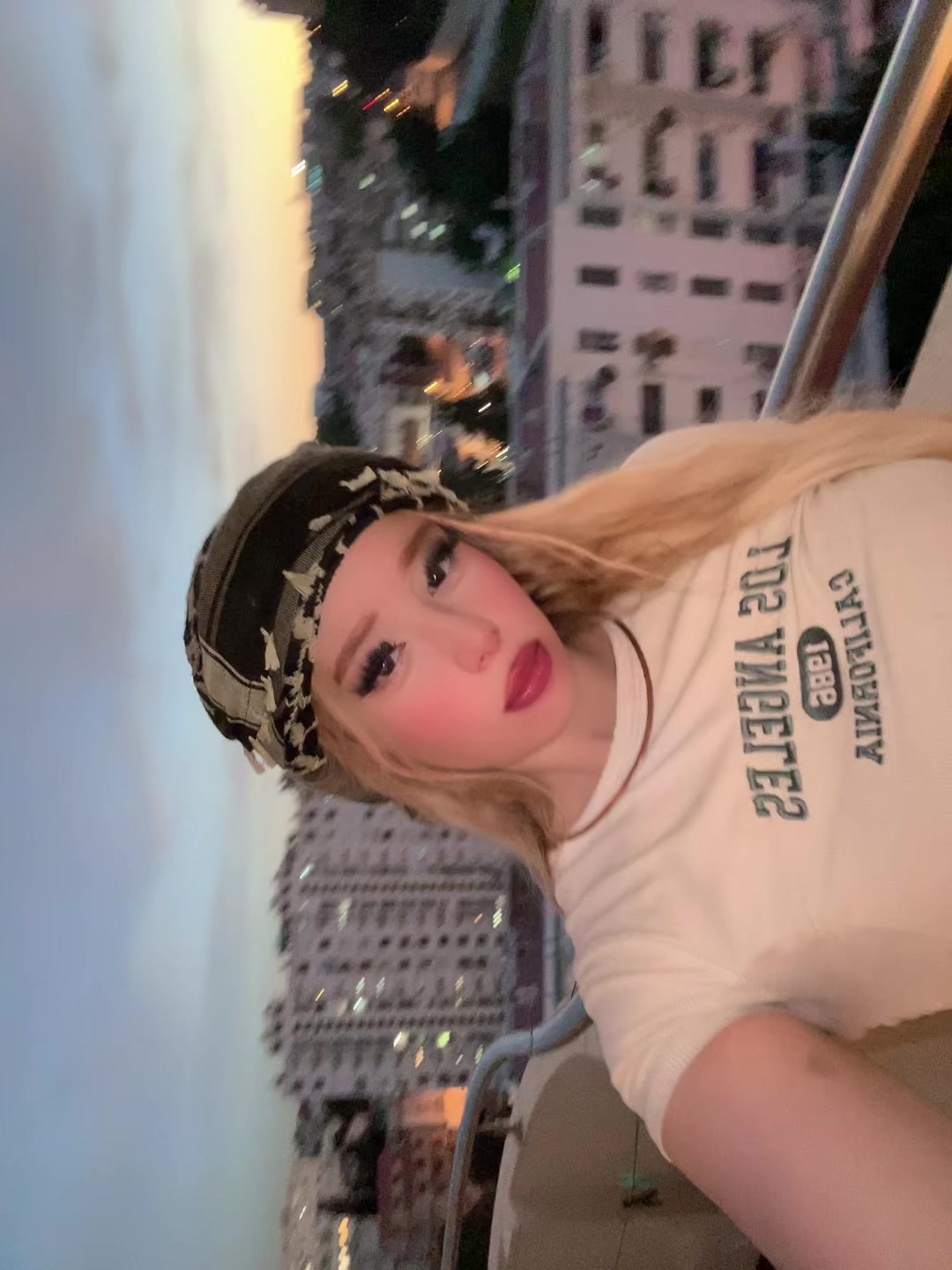 @Liliyglm
