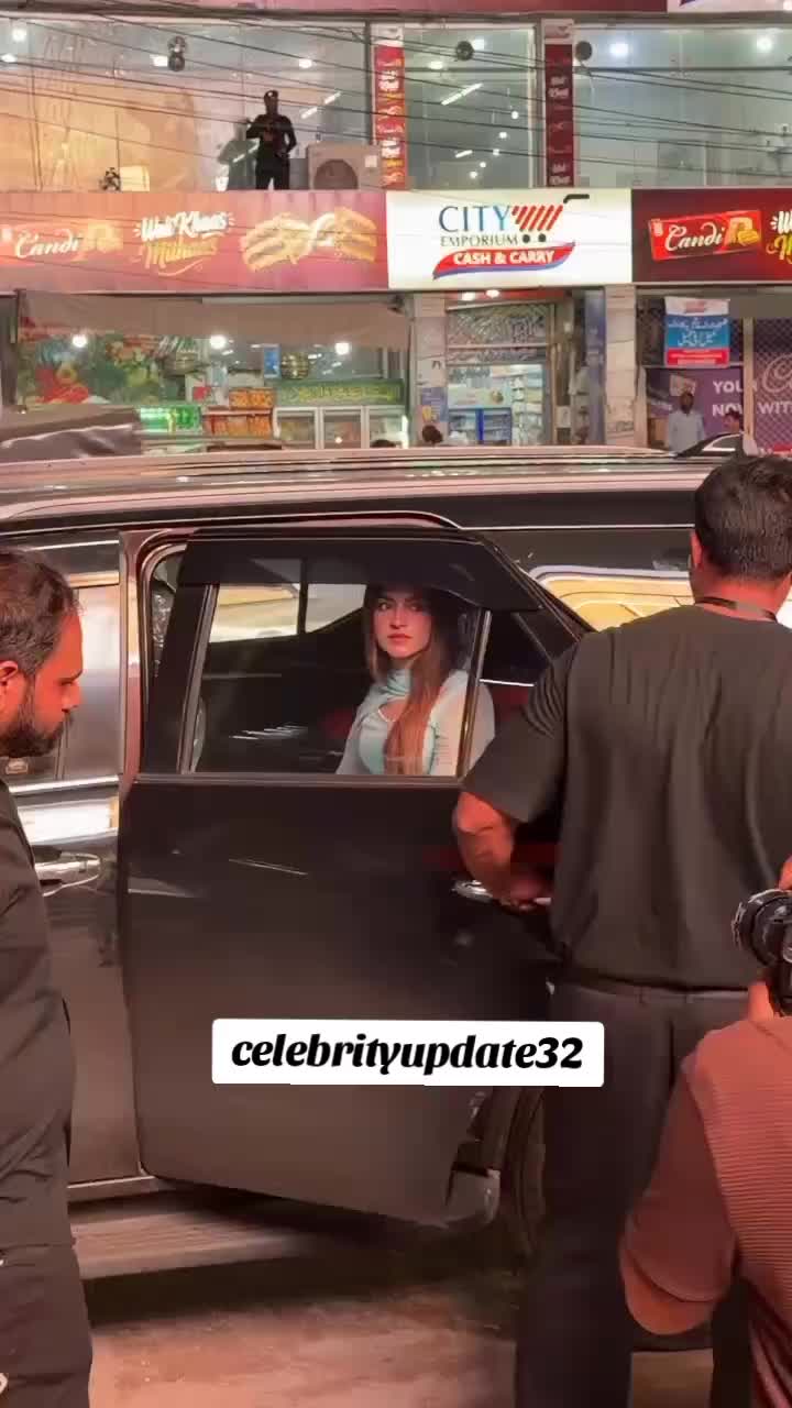 @celebrity scoop