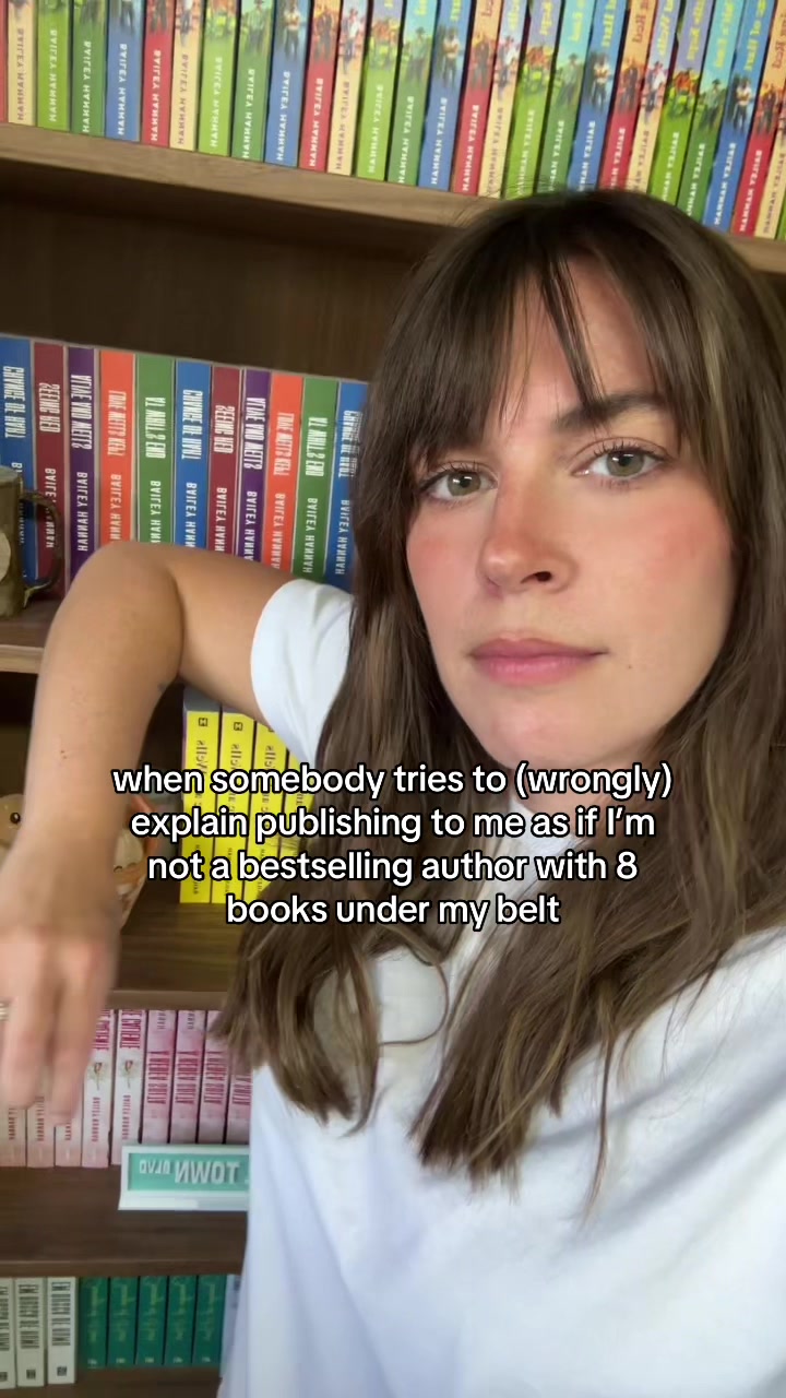 @Bailey Hannah | Romance Author
