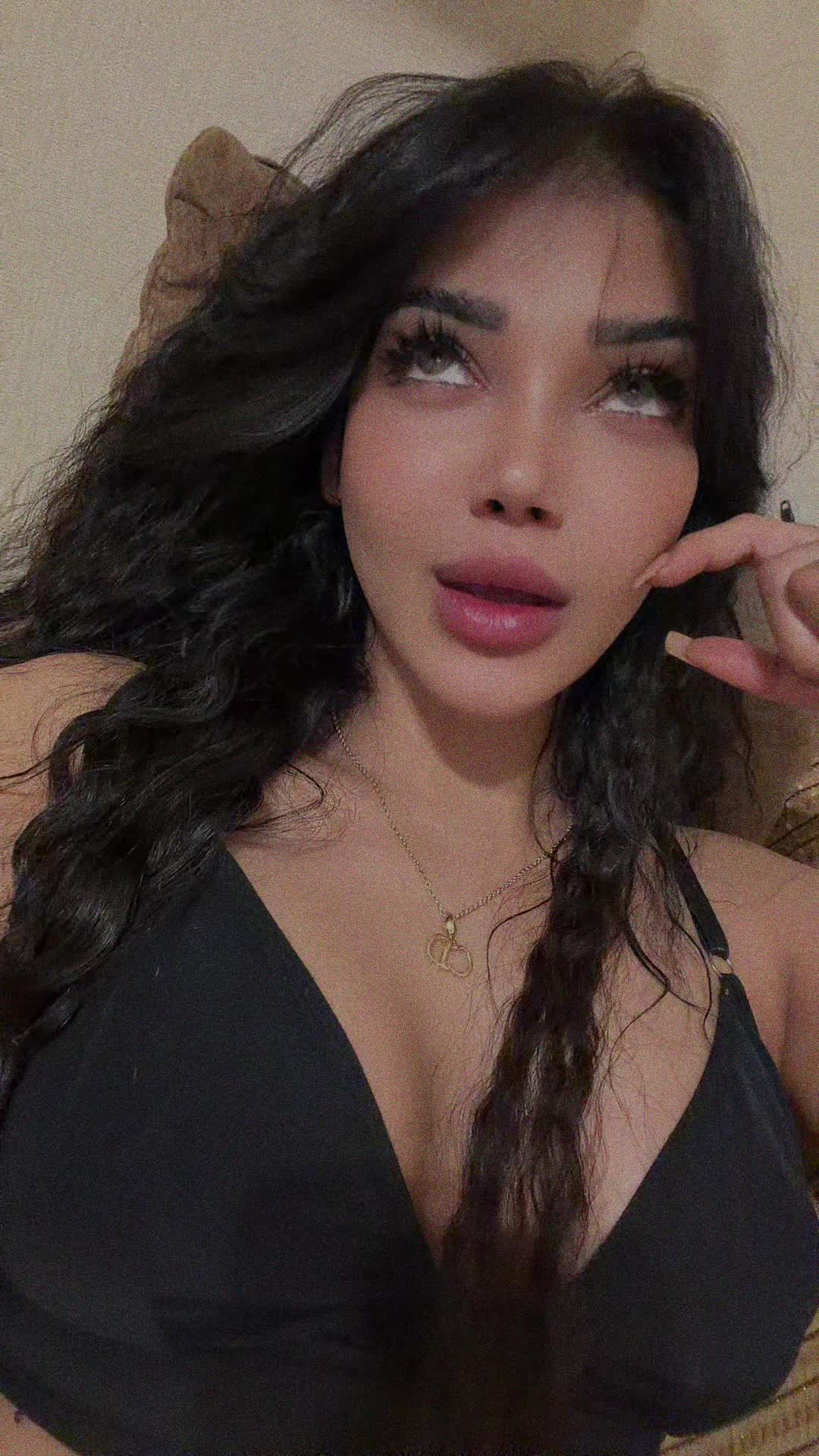 @Mehdiyeva_🖤