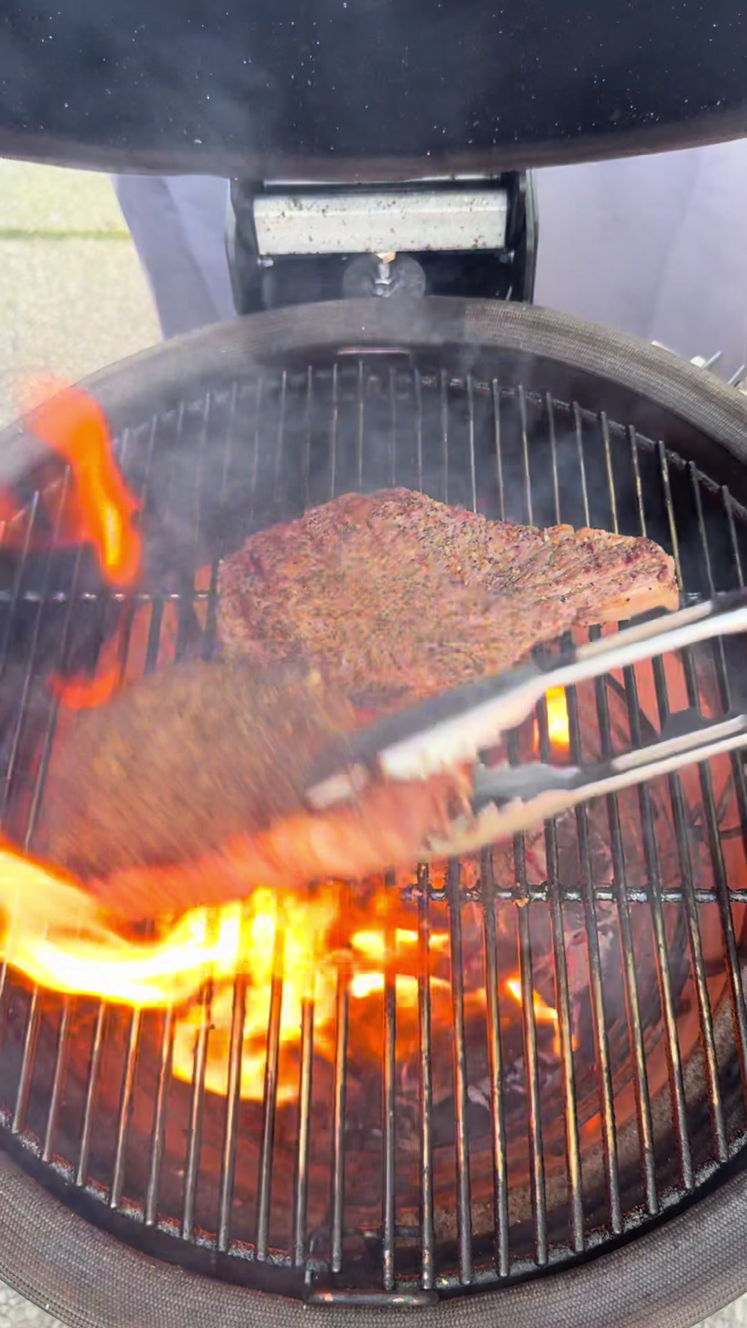 @boltthrowerbbq