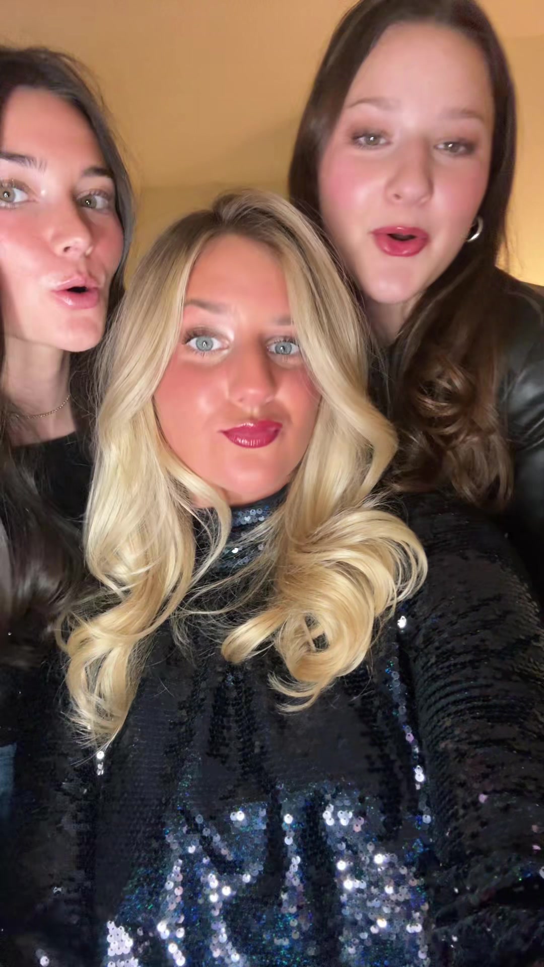 @emileaamoore