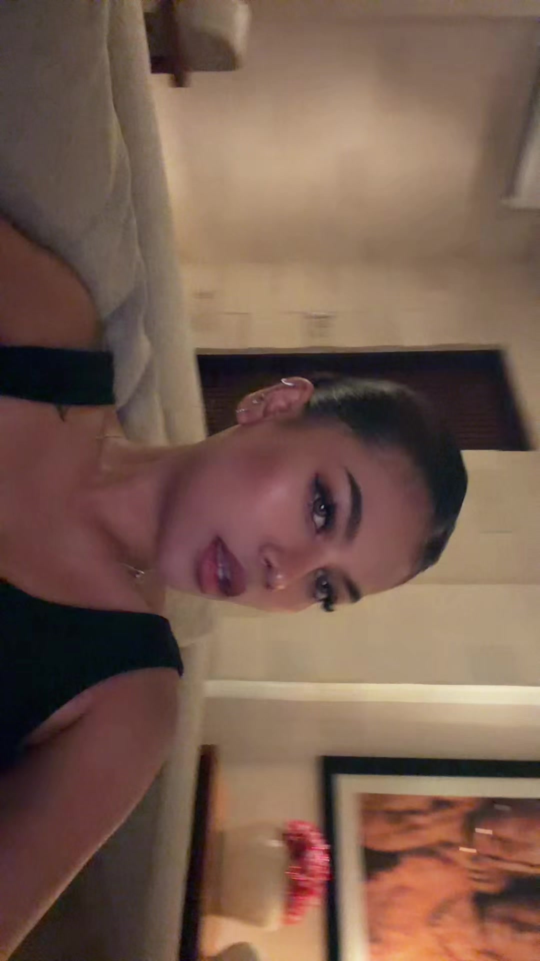 @Kikinii