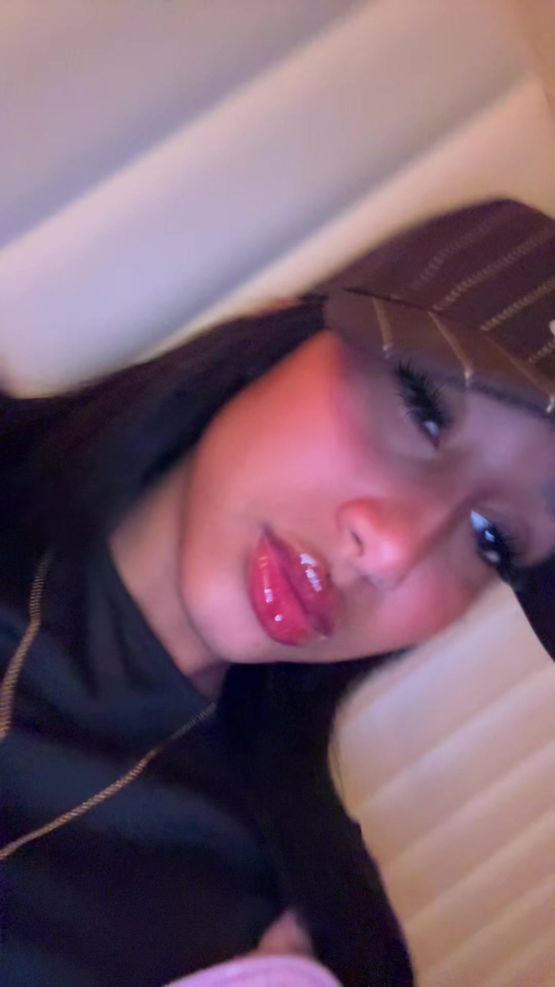 @16⭐️☻