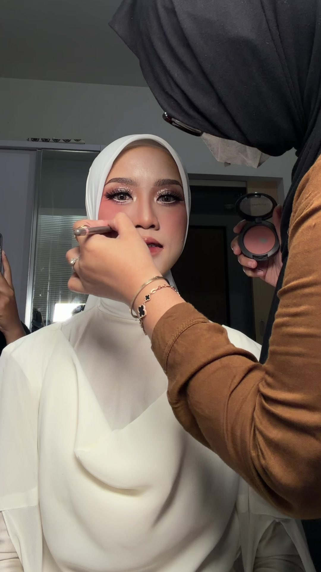 @Bymaulidhiya Makeup