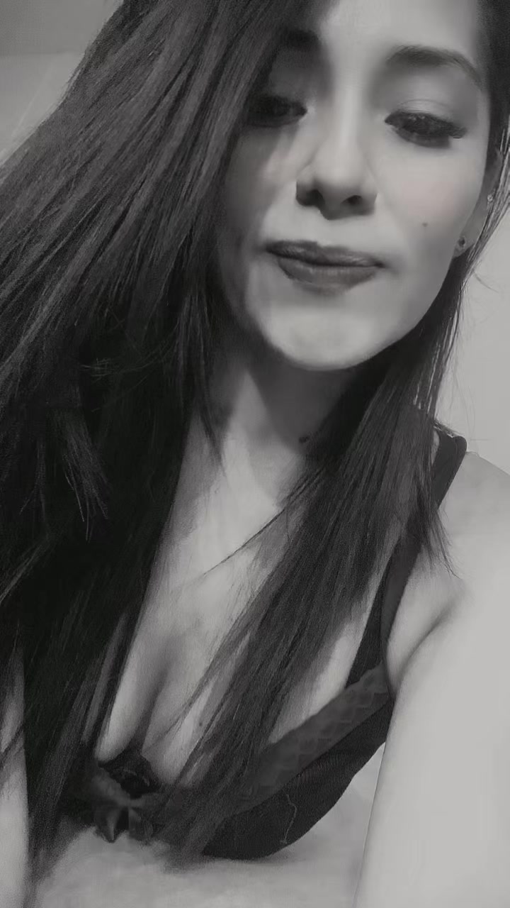 @EstefanyAquije