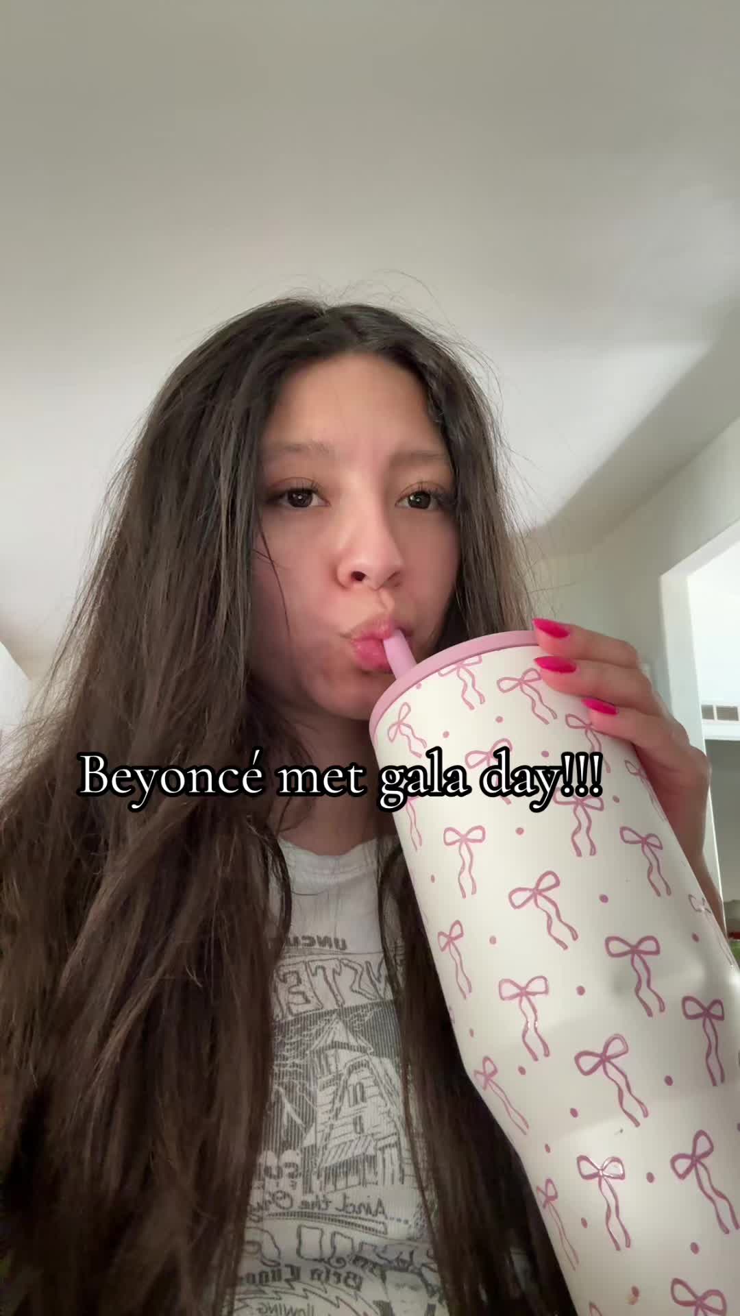 @yadiraparraa