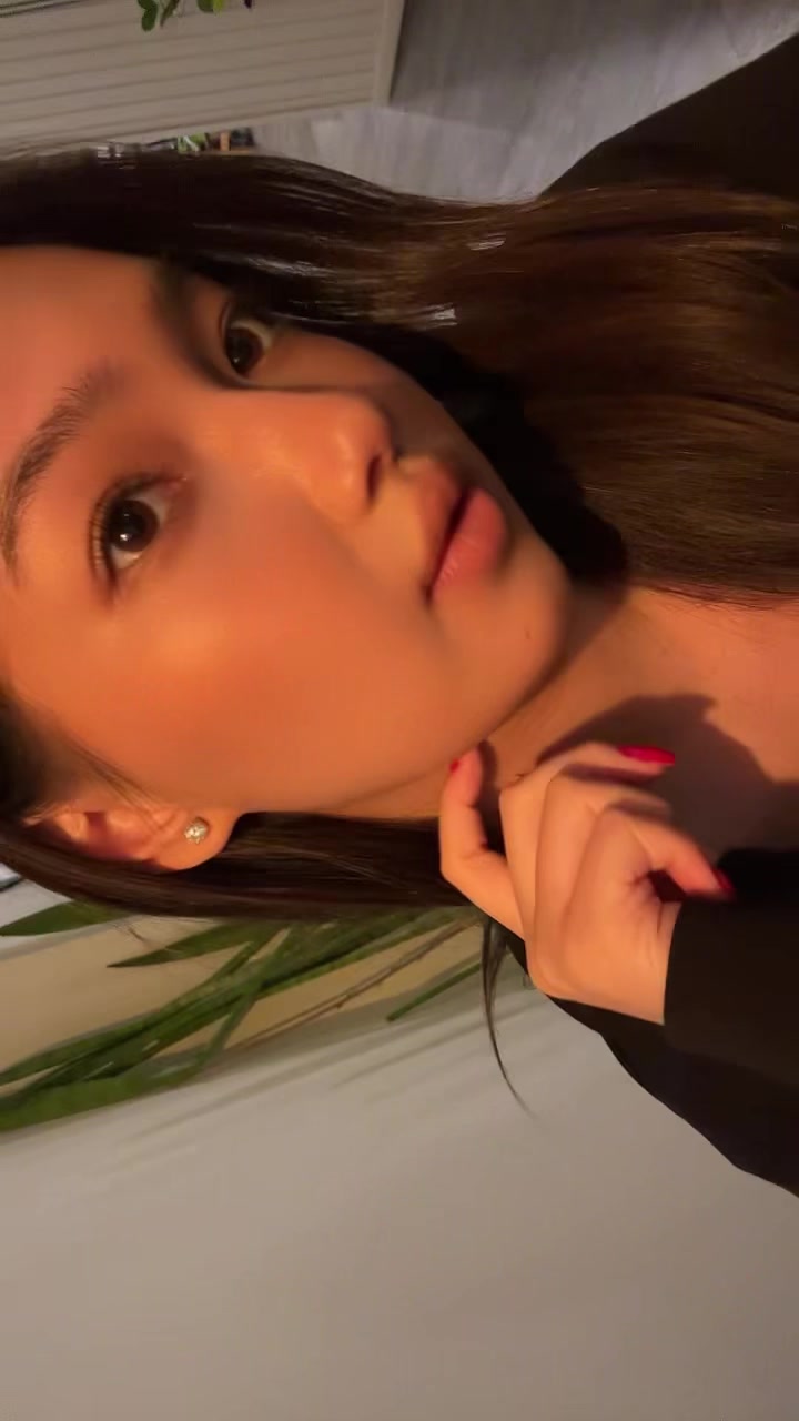 @s.