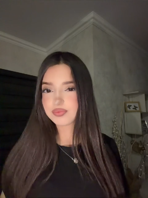@kaaarroliinaa 🎰⁷⁷⁷