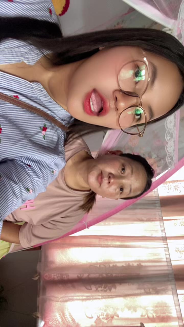 @mira pradhan🌼