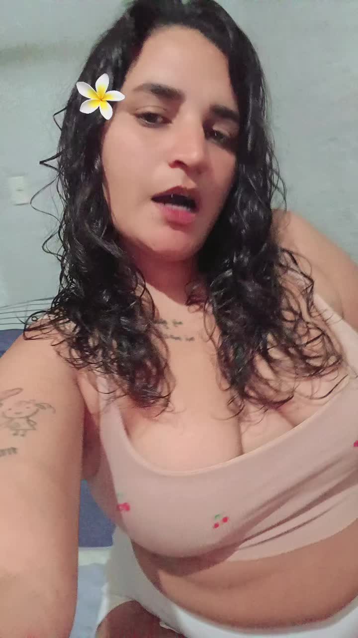 @Diana Guzm&aacute;n 🐛