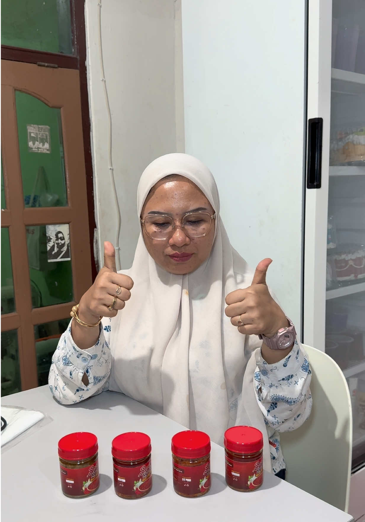 @jajan mbak sari