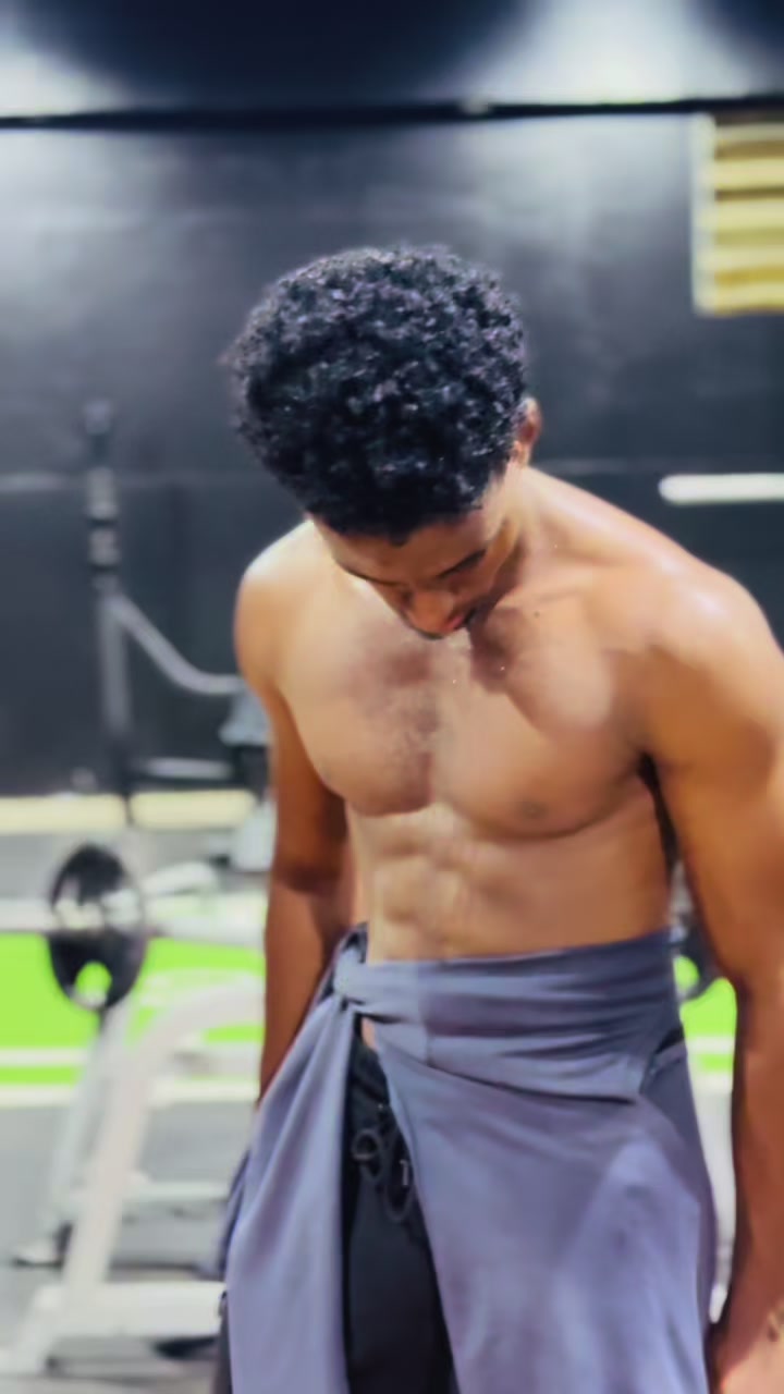 @A.D.N.A.N 🏋♂️💪