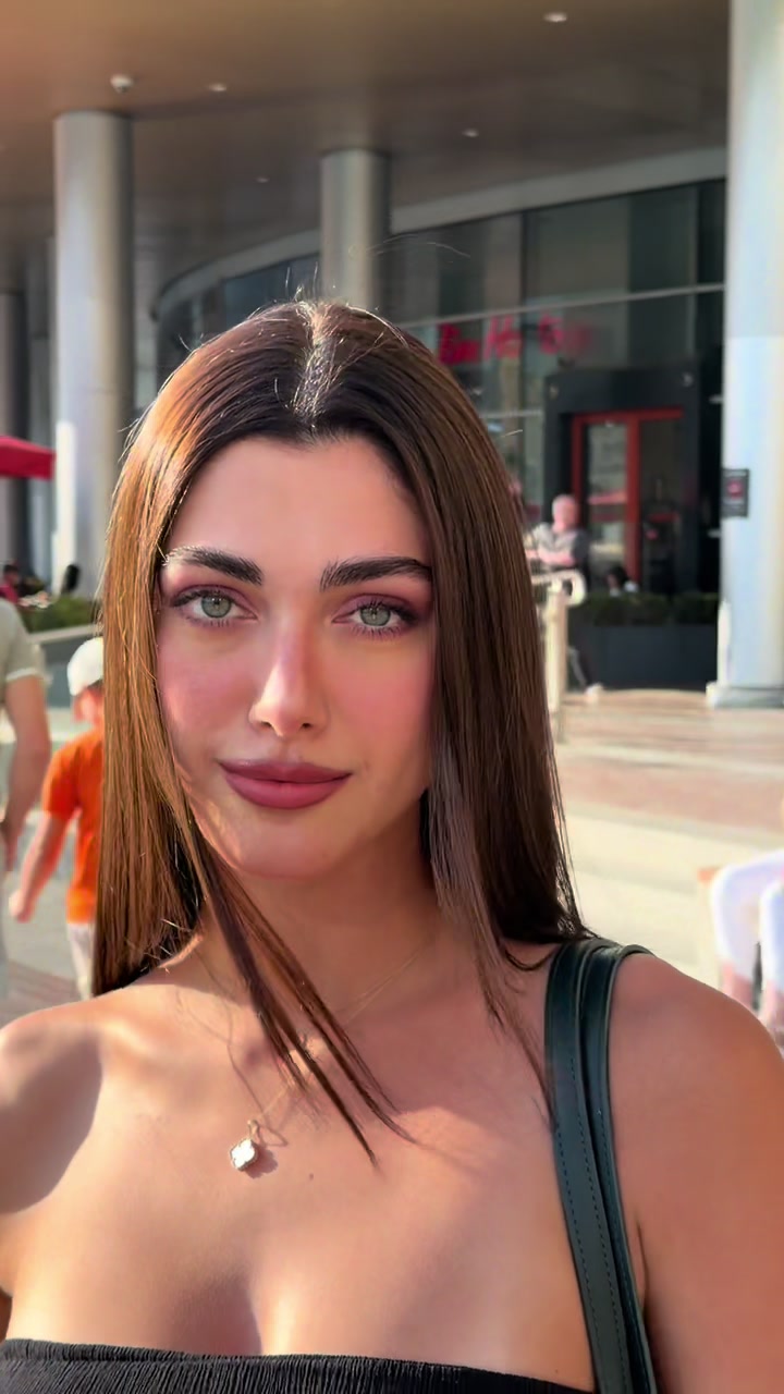 @sarinaghn