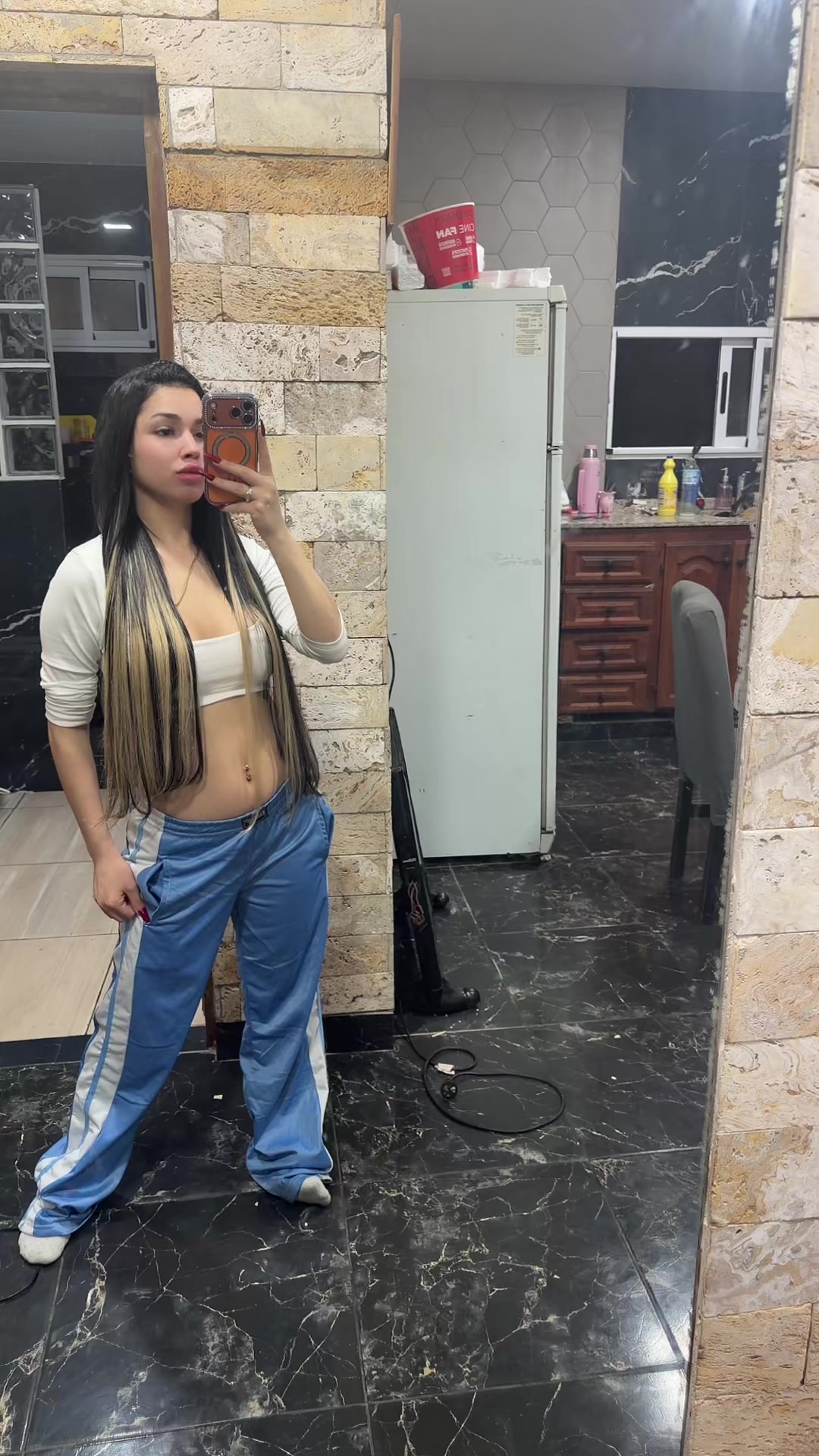 @Micaela