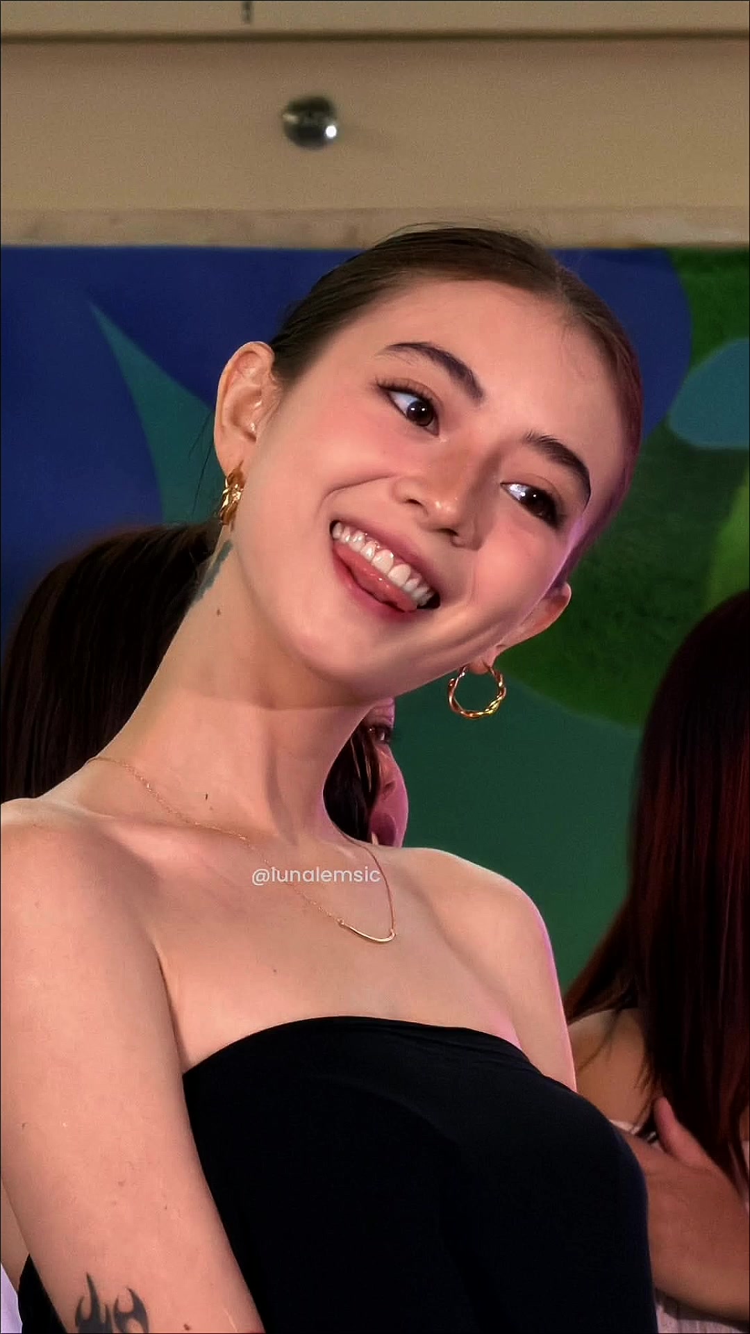 @PeachyMochi