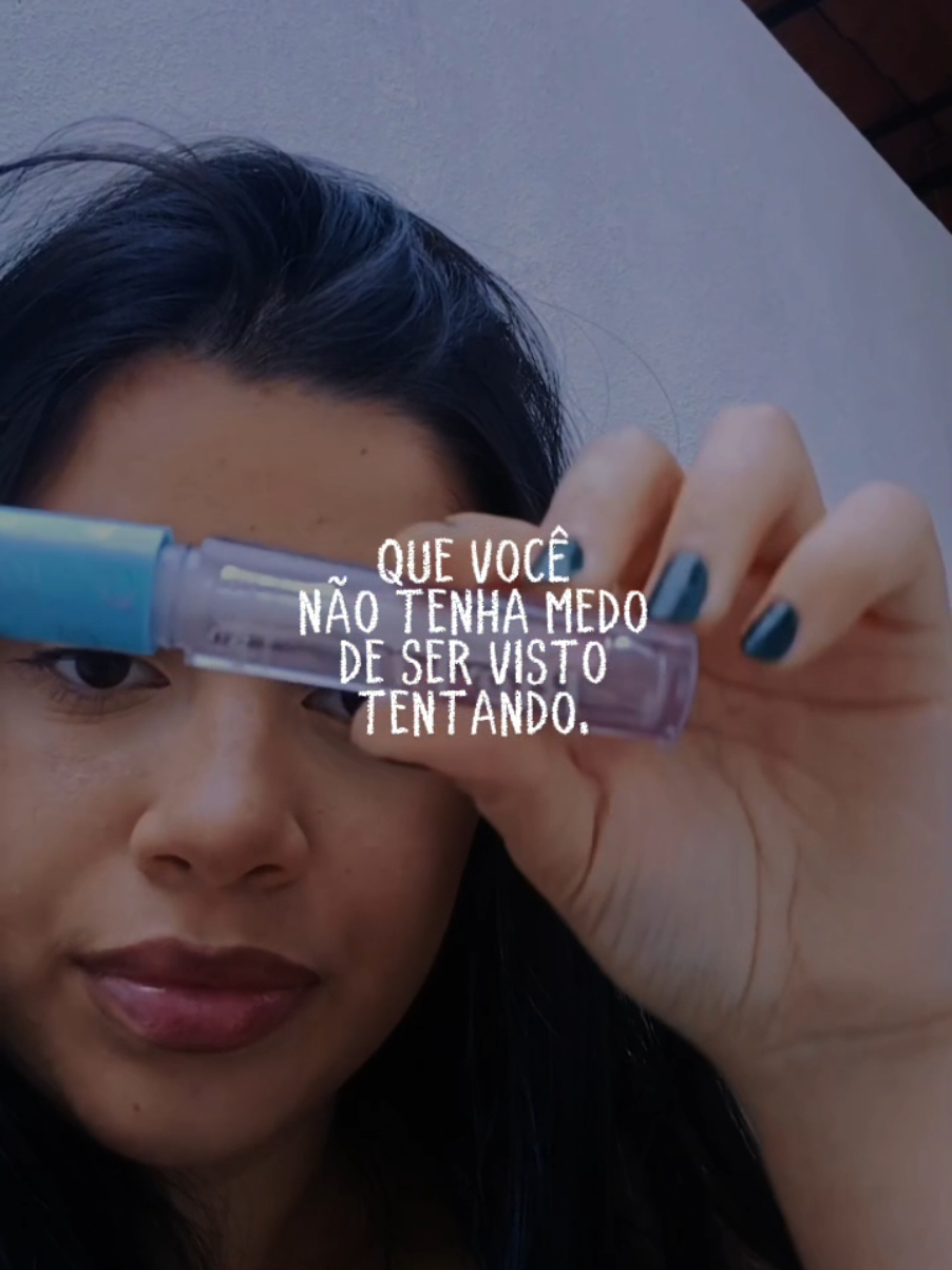 @L&iacute;via Dantas