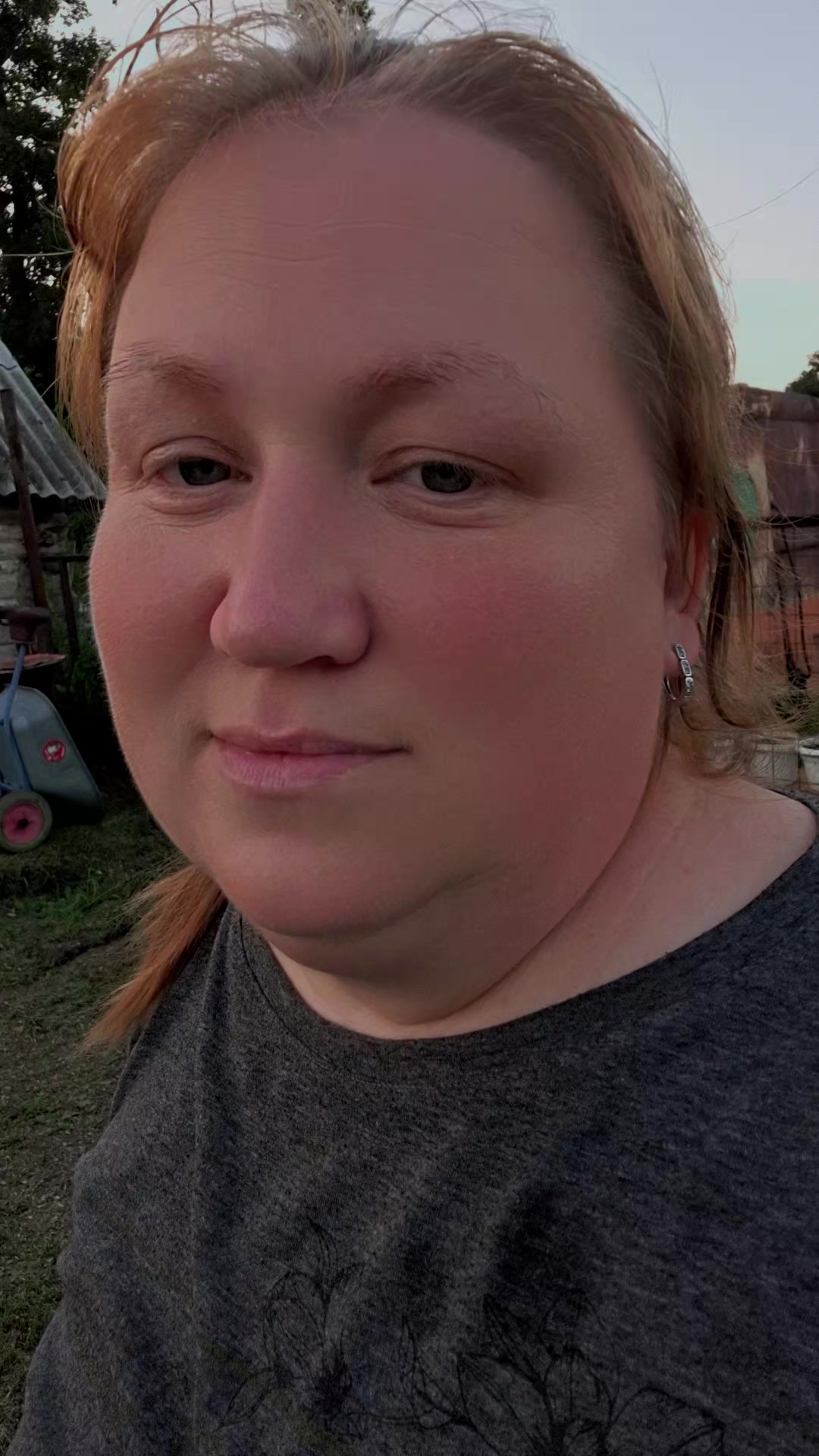 @😉