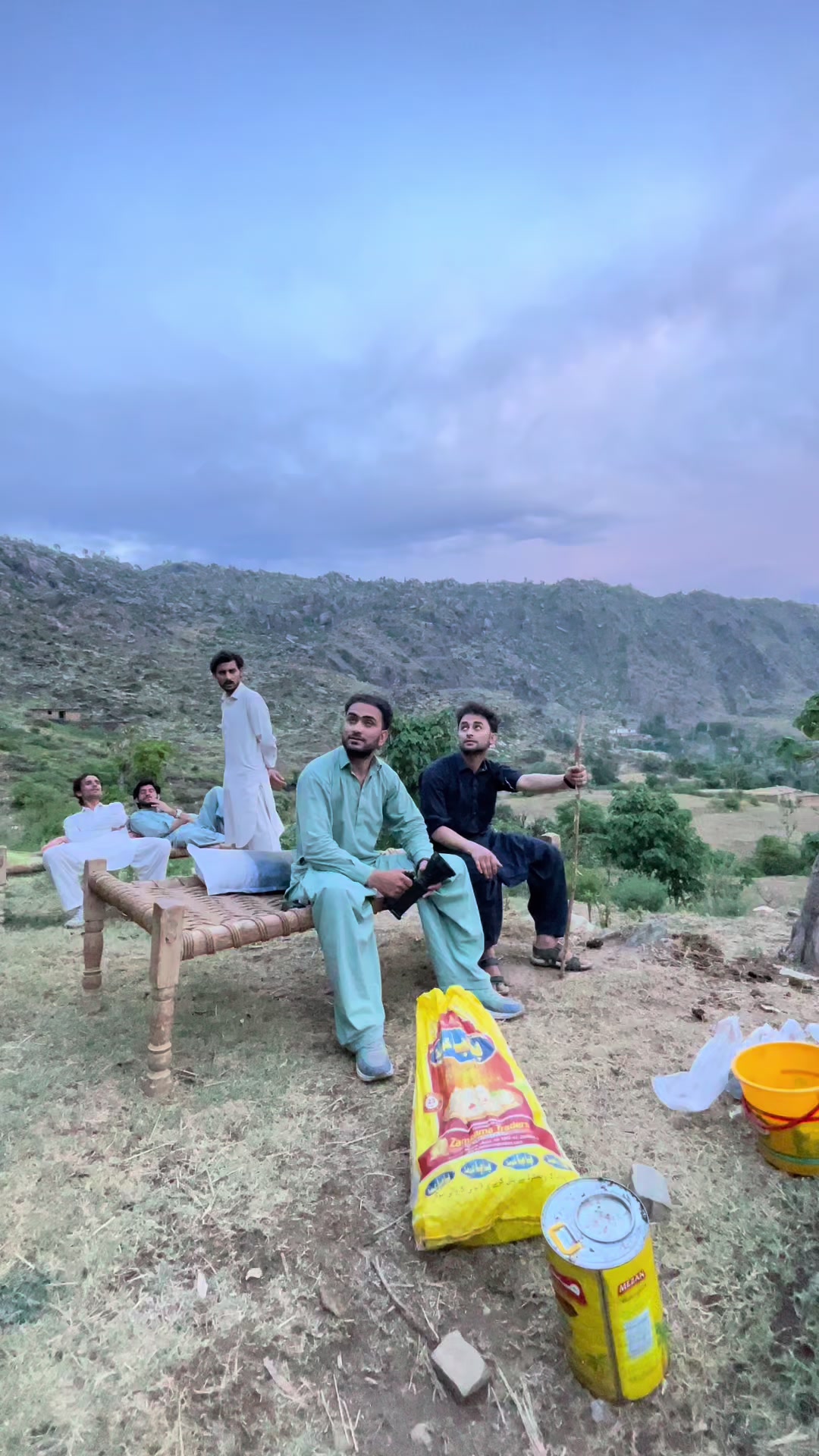 @hkhano