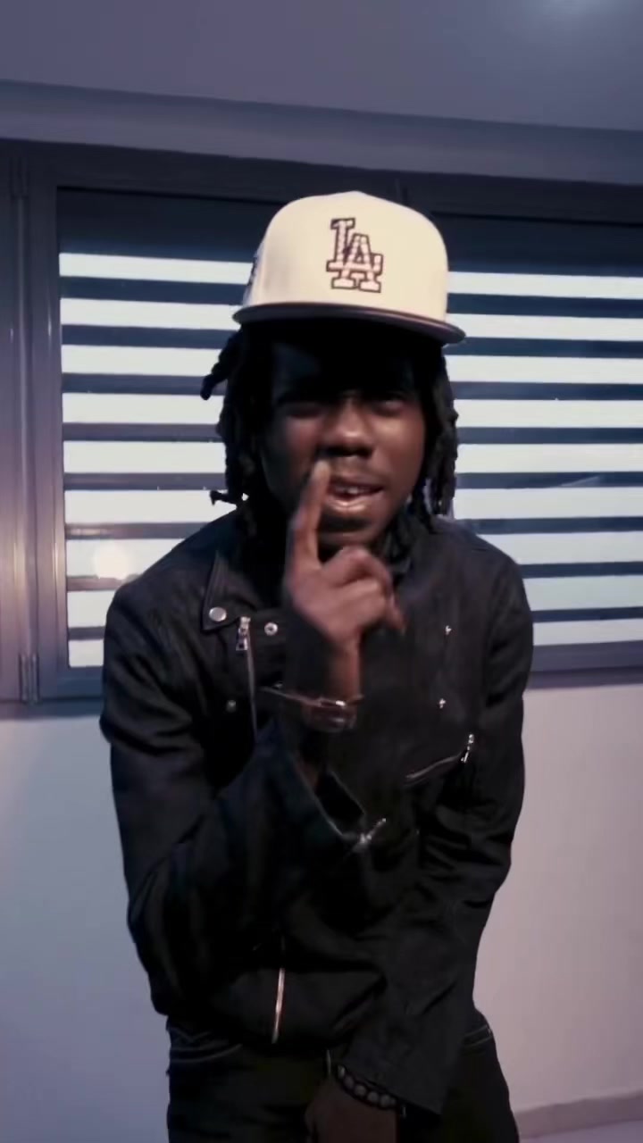 @VH1P3R🐍🔫