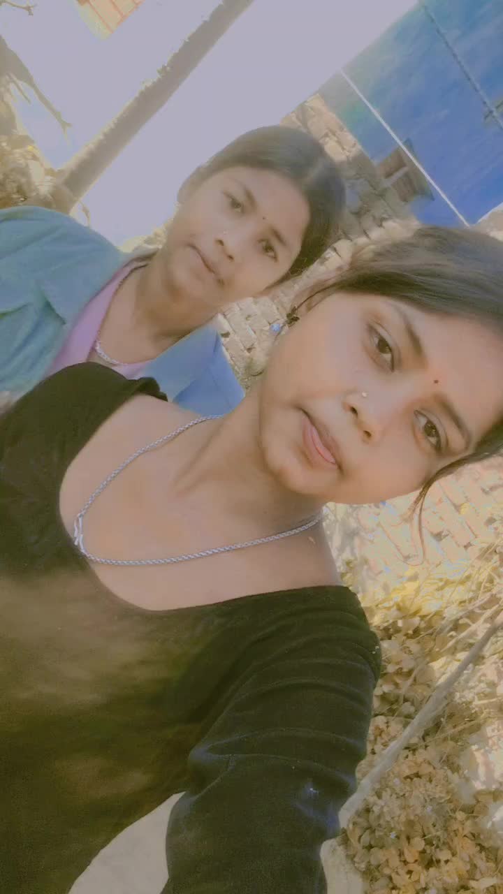 @Silent 🤭 Girl 🫰
