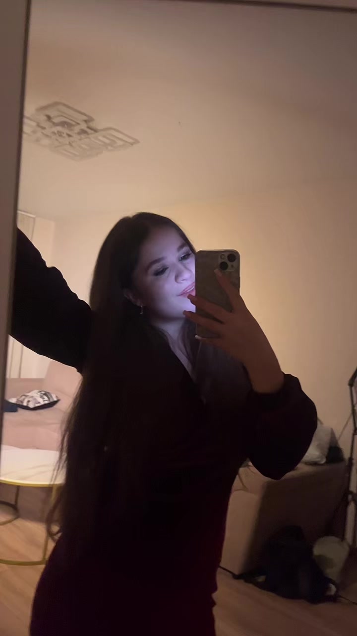 @Alexa💗