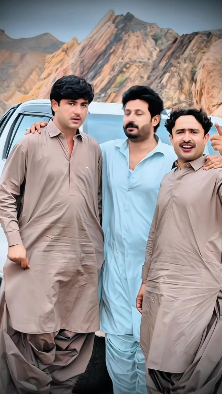@Singer Tahir Farooq