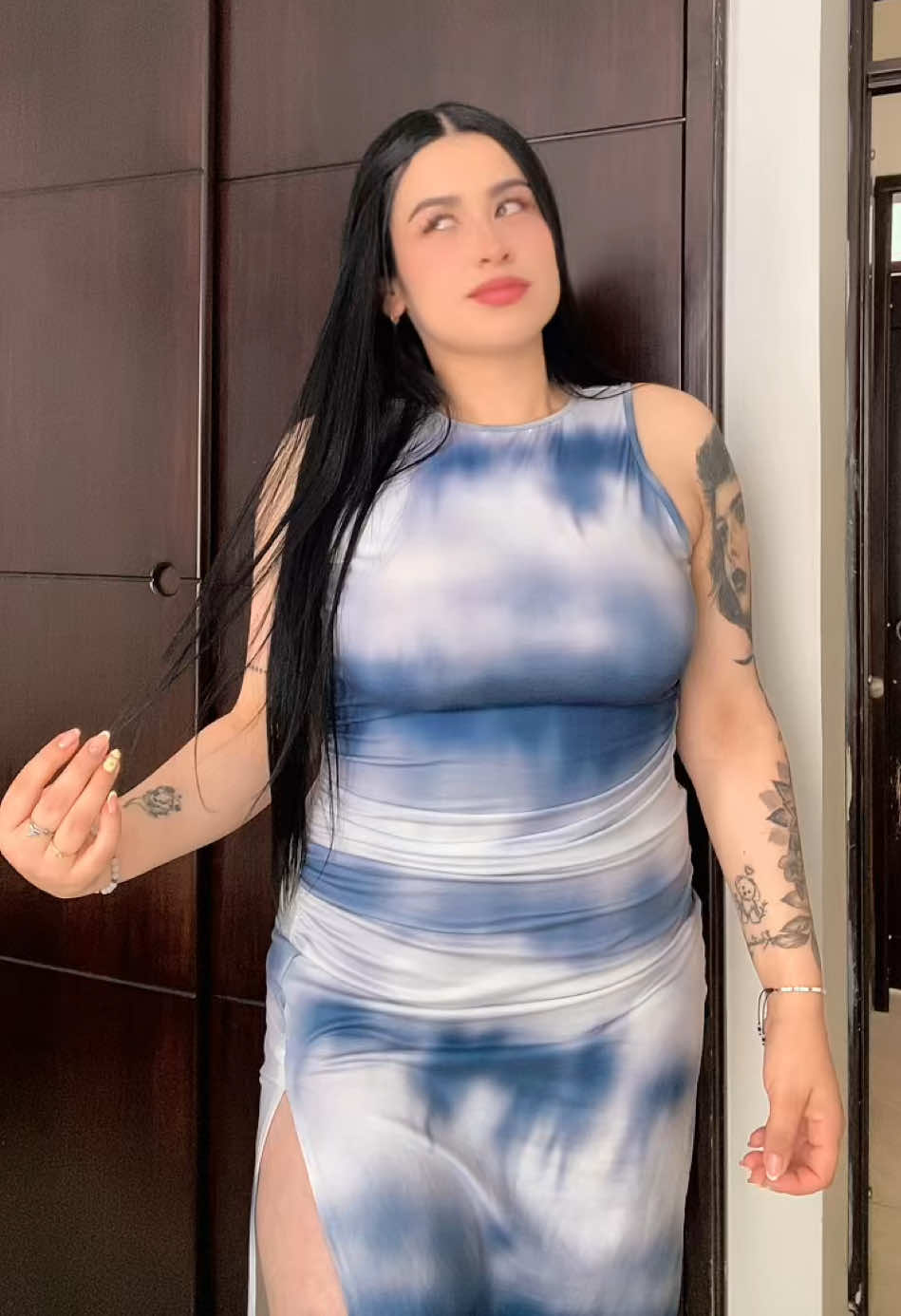 @Aleja🦦 Te Sigue