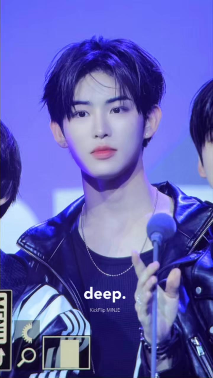 @Show Insider