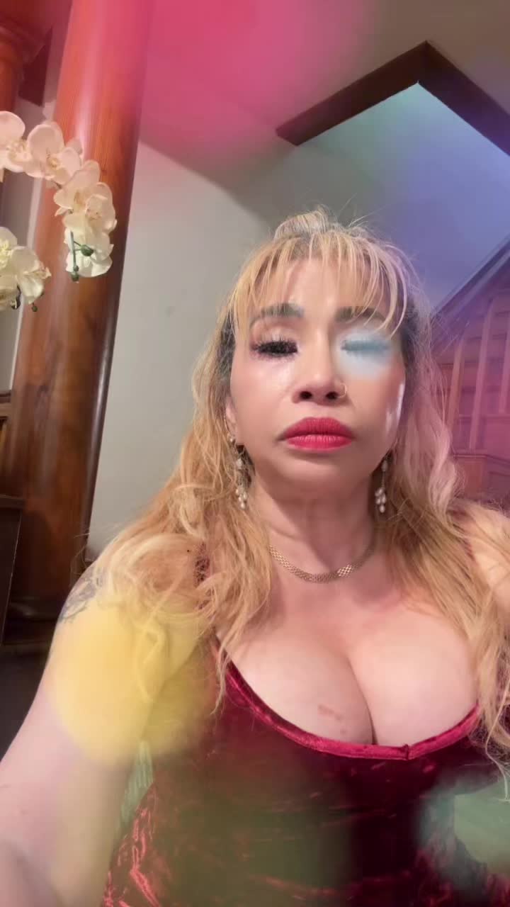 @🌈Ngọc Nga🌈 idol&hearts;️🎤🎼🎷🌟&hearts;️