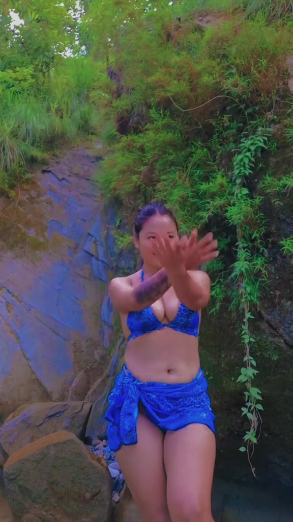 @लुना