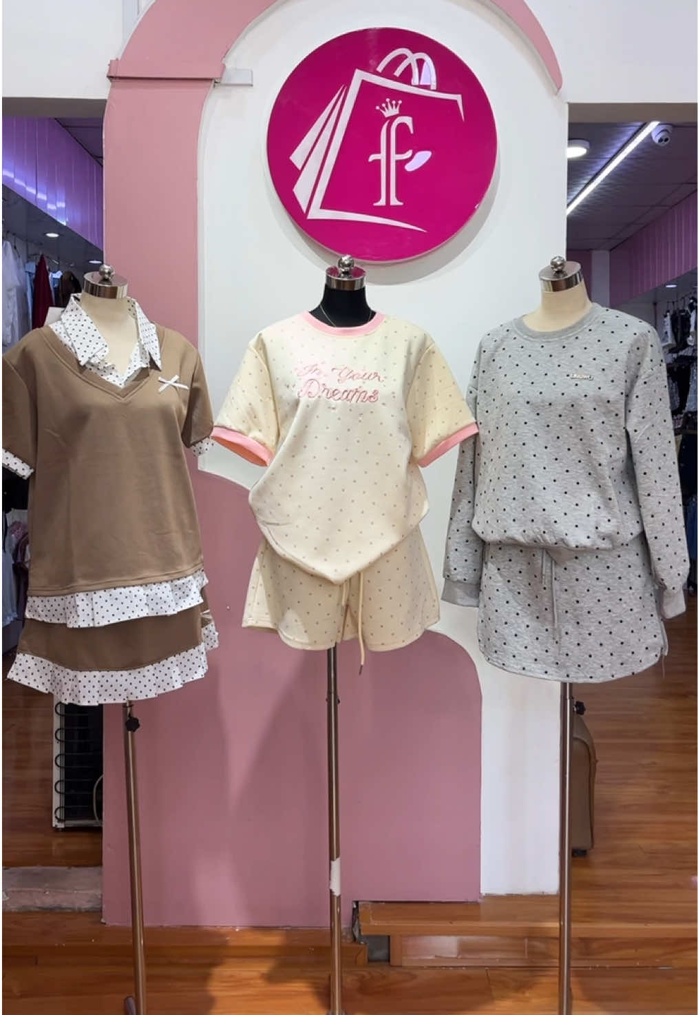 @Fashion World Z+N (Mdy)