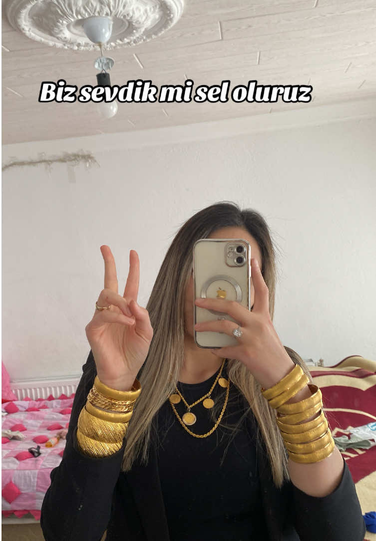 @𝓒𝓮𝓻𝓮𝓷 & 𝓜𝓮𝓻𝓽