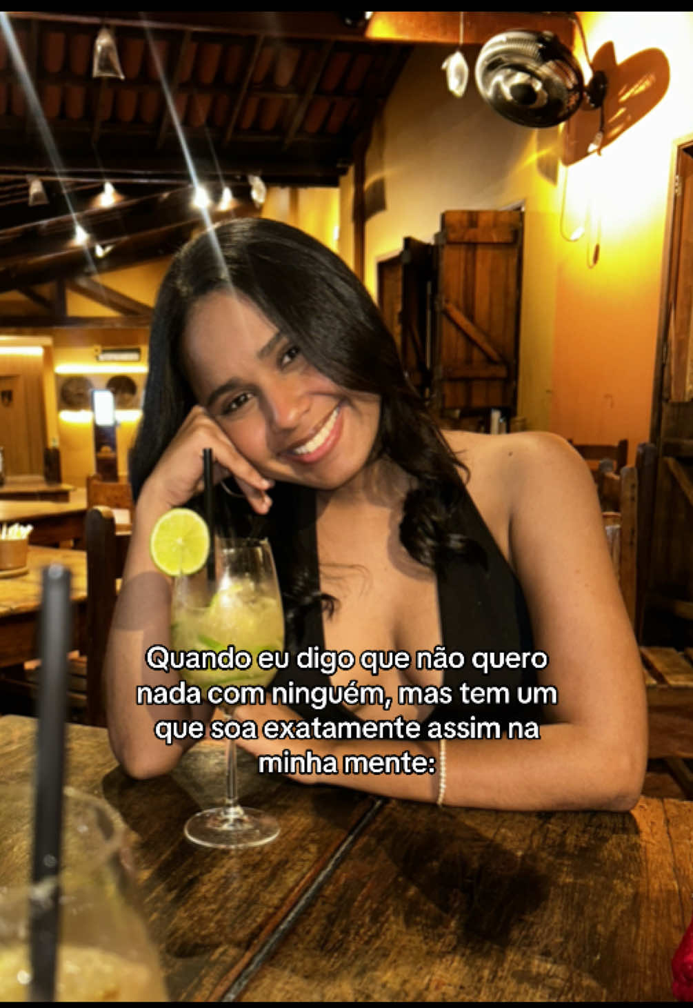 @Ana Karolayne