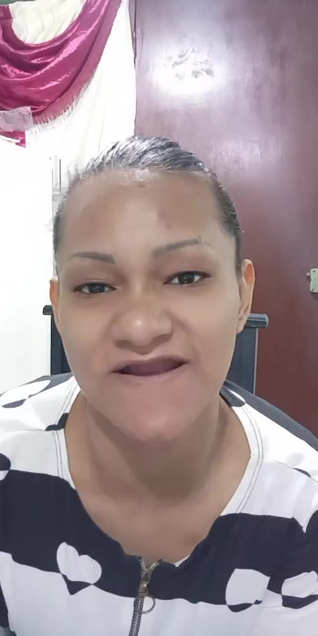 @Yessenia Robles | Emprendedora