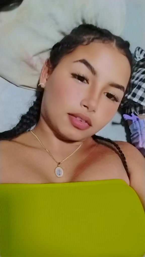 @Valentina♡