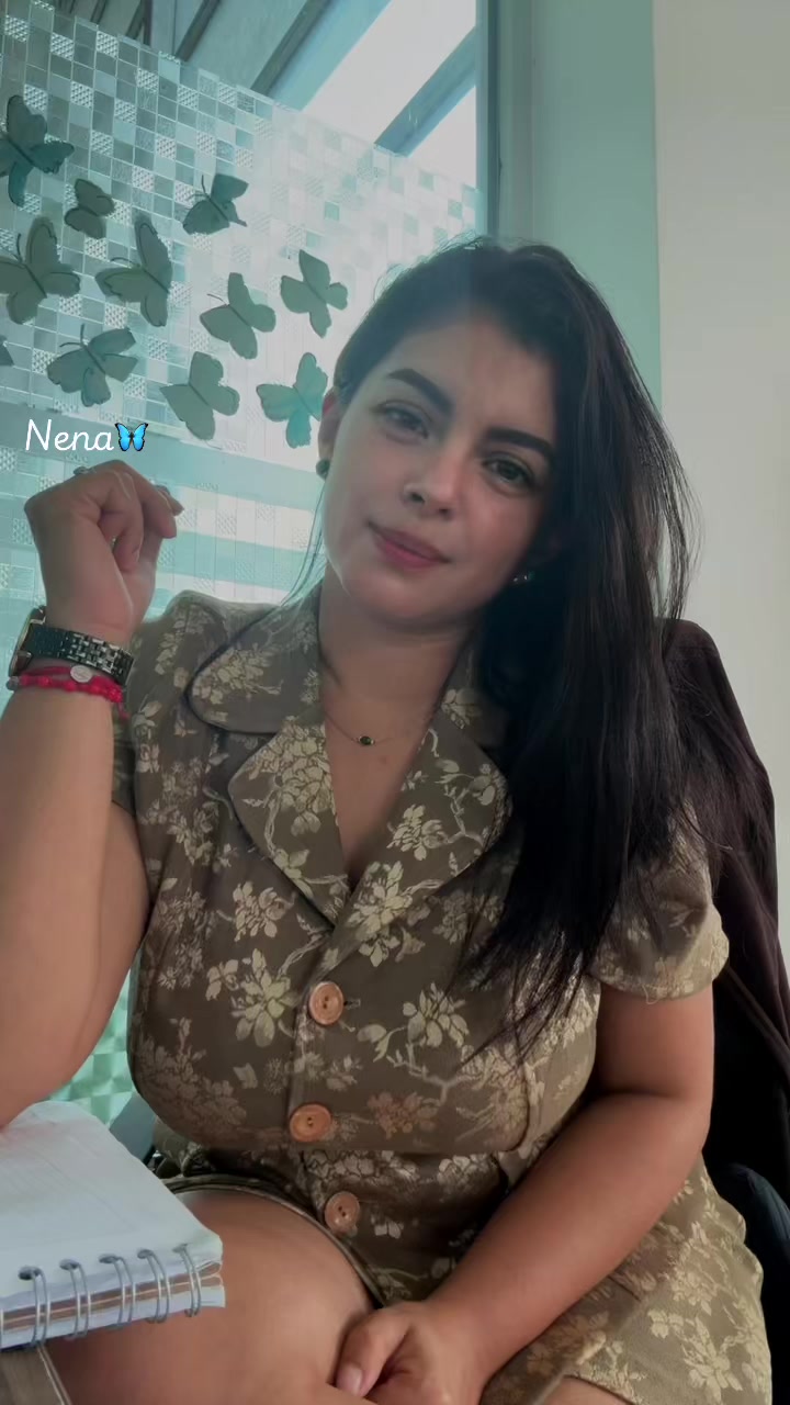 @Nena🦋