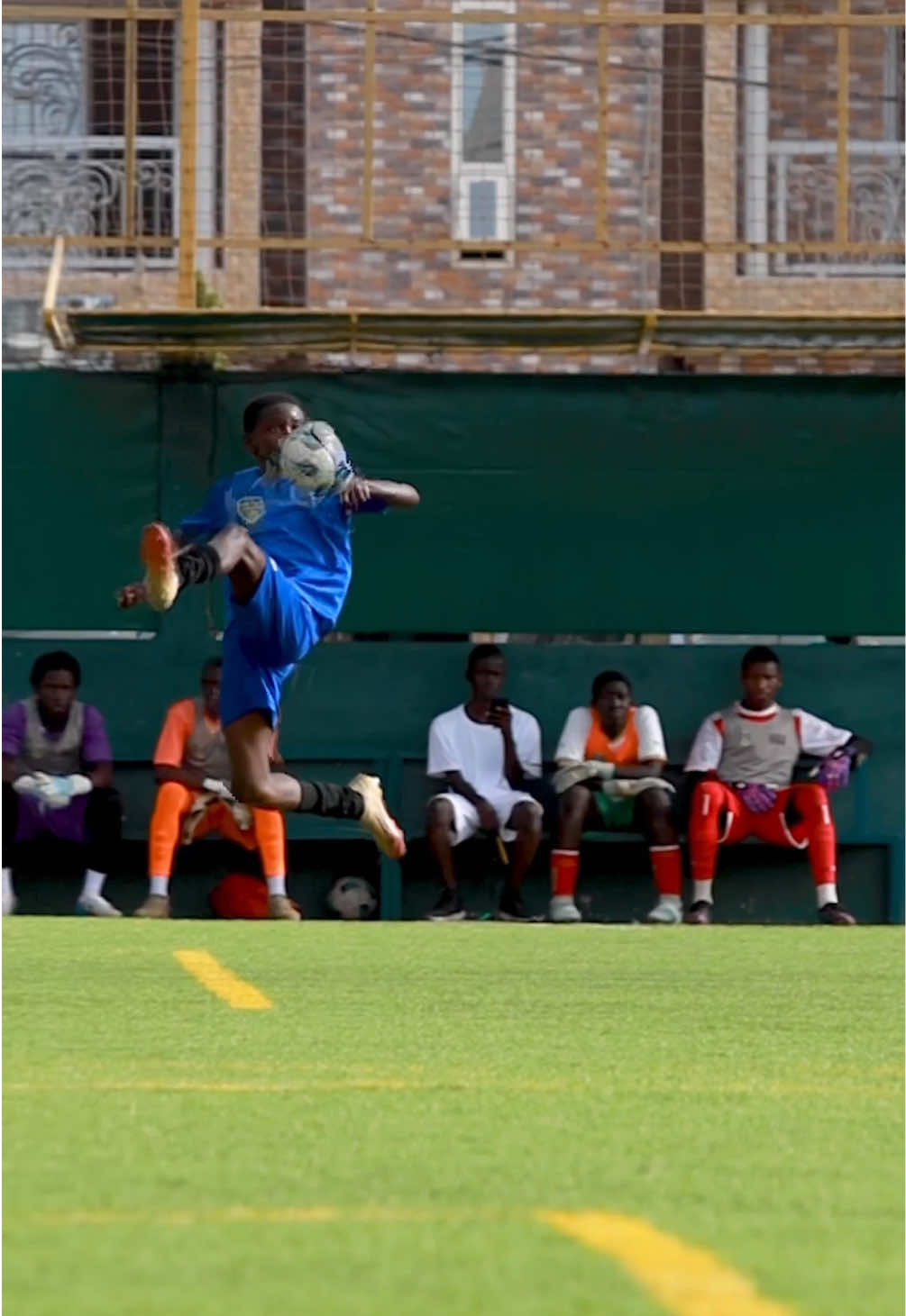 @URBAN FOOT ACADEMIE