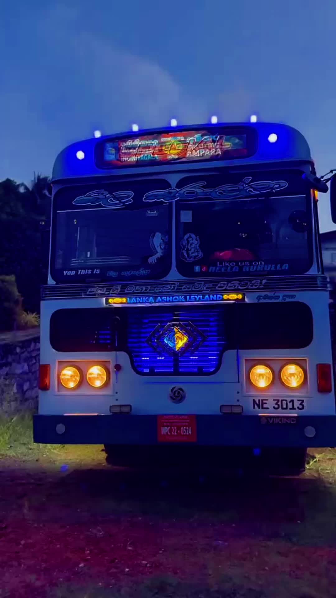 @කවී🇧 🇷 🇴 🄱🅄🅂 𝐂𝐋𝐔𝐁