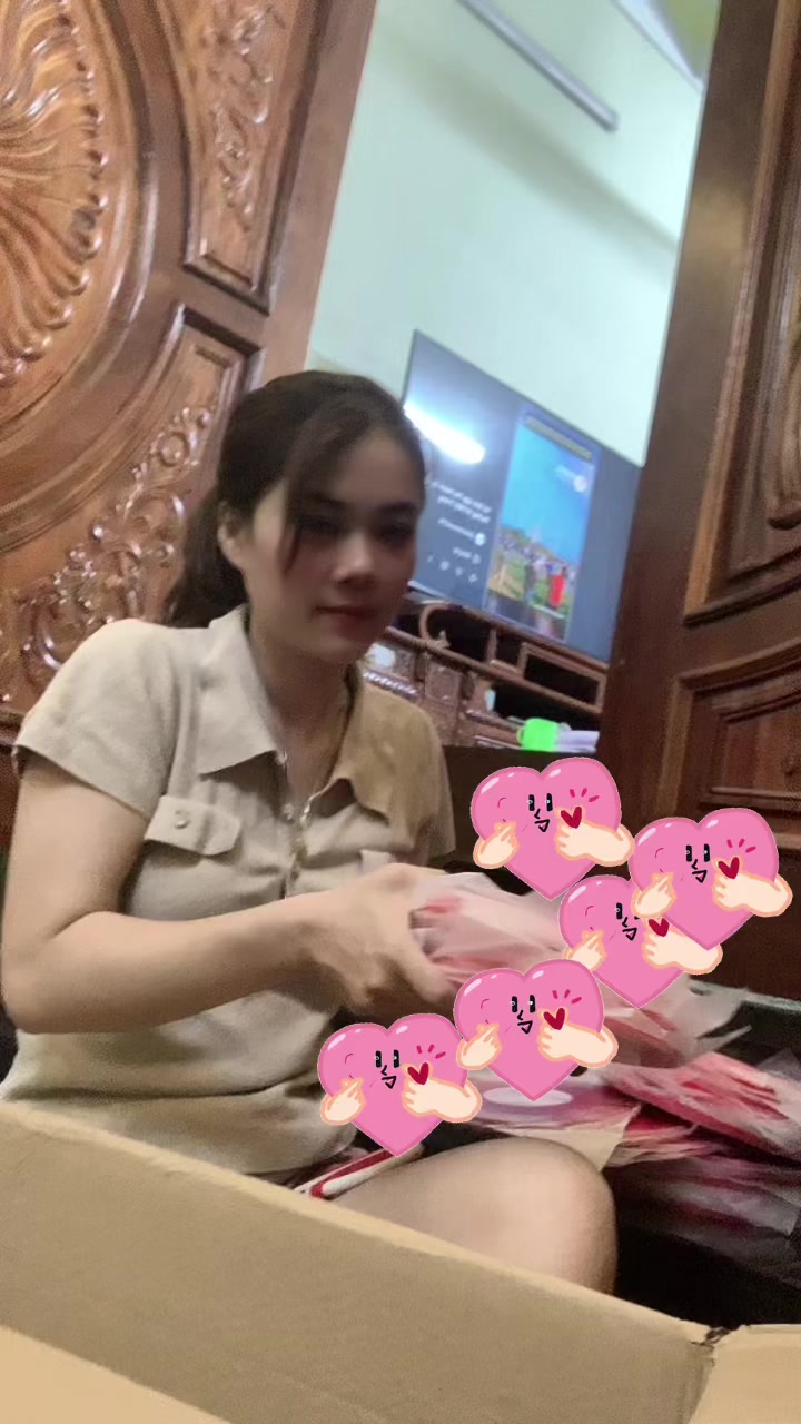 @Váy bầu mẹ Còi