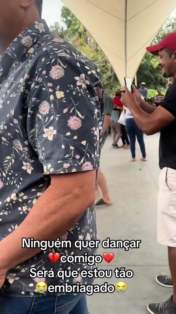 @Z&eacute; bebinho da mam&atilde;e oficial